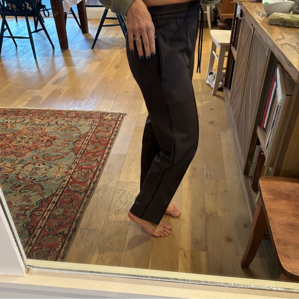 Athleta Endeavor straight leg pant size 0